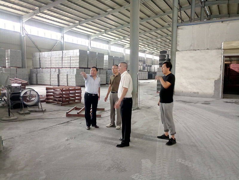 柘城總商會、住建部發(fā)展科技中心、中國建材研究總院專家及領導人蒞臨考察-2-20230905081138